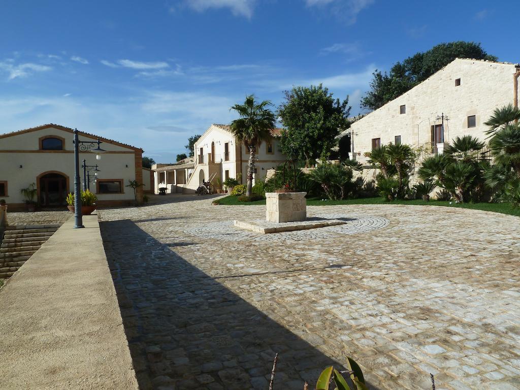 Penzion Silva Suri Marina di Ragusa Exteriér fotografie