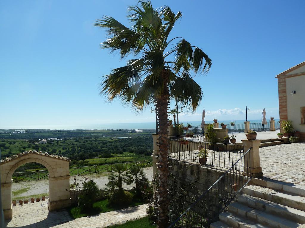 Penzion Silva Suri Marina di Ragusa Exteriér fotografie