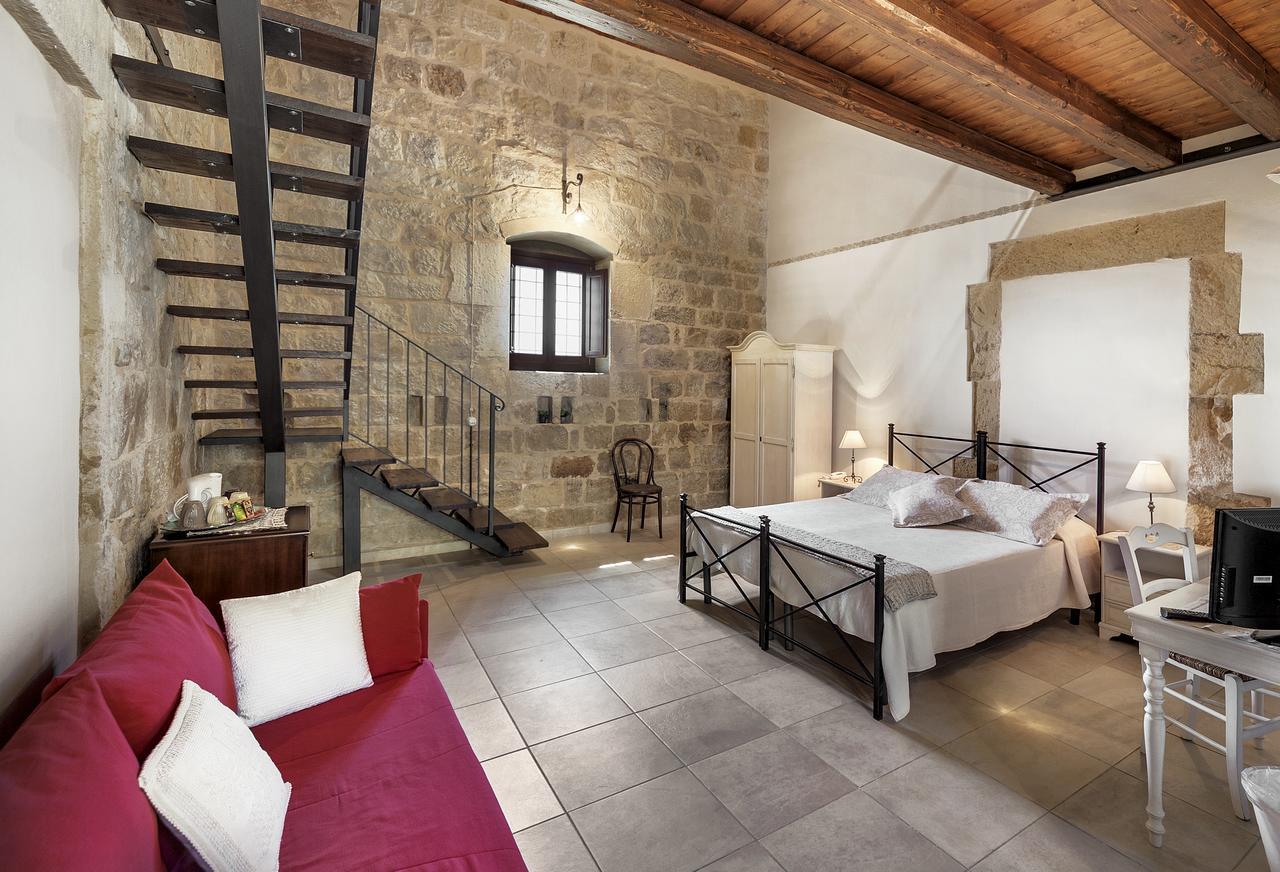 Penzion Silva Suri Marina di Ragusa Exteriér fotografie