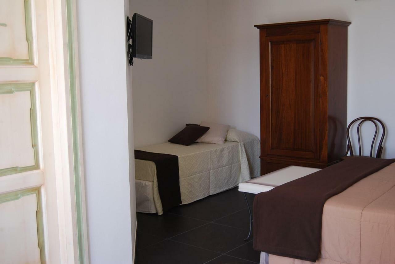 Penzion Silva Suri Marina di Ragusa Exteriér fotografie